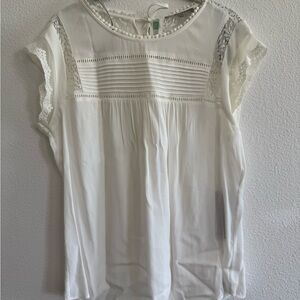 Elegant White Lace Trim Blouse